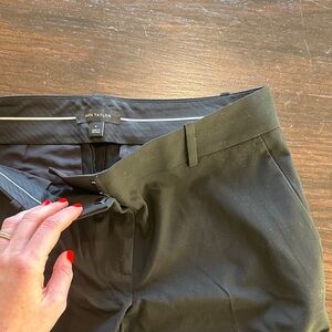 NWOT - Ann Taylor Women's Black Trousers